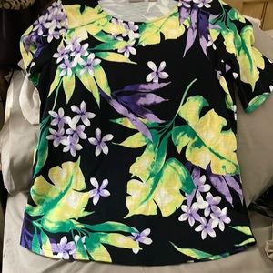 Chicos, round neck, cool tropical tea NWOT Chicos, size 0 or small